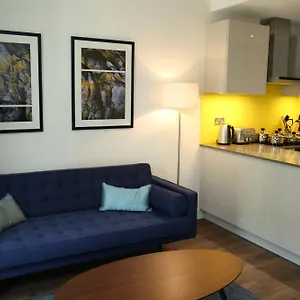 aldgate-city-apartments.cambridgehotelsuk.com/