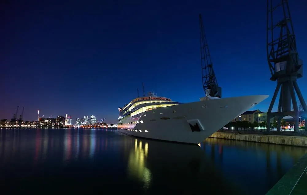 Sunborn London Yacht Hotel