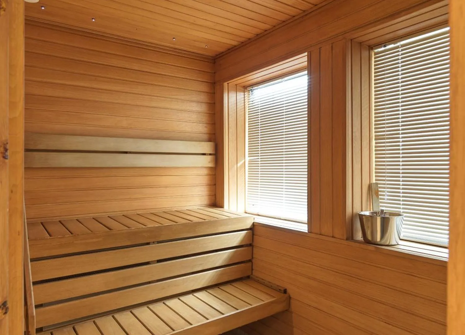 Sunborn London Yacht Hotel