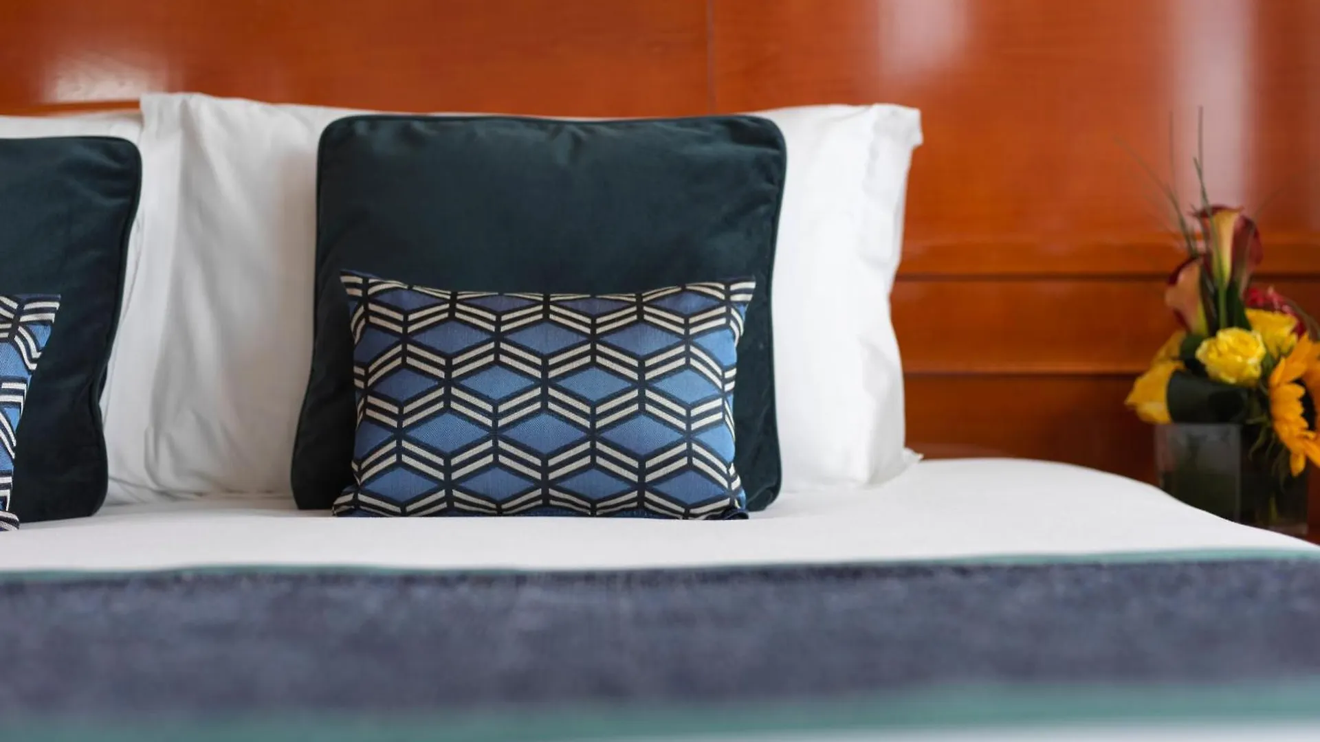 Sunborn London Yacht Hotel United Kingdom